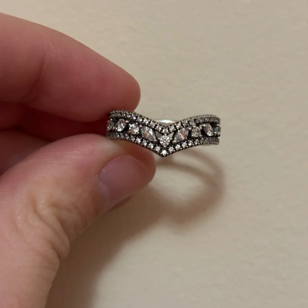 Pandora - Sparkling Marquise Double Wishbone Ring - Picture 2 of 3